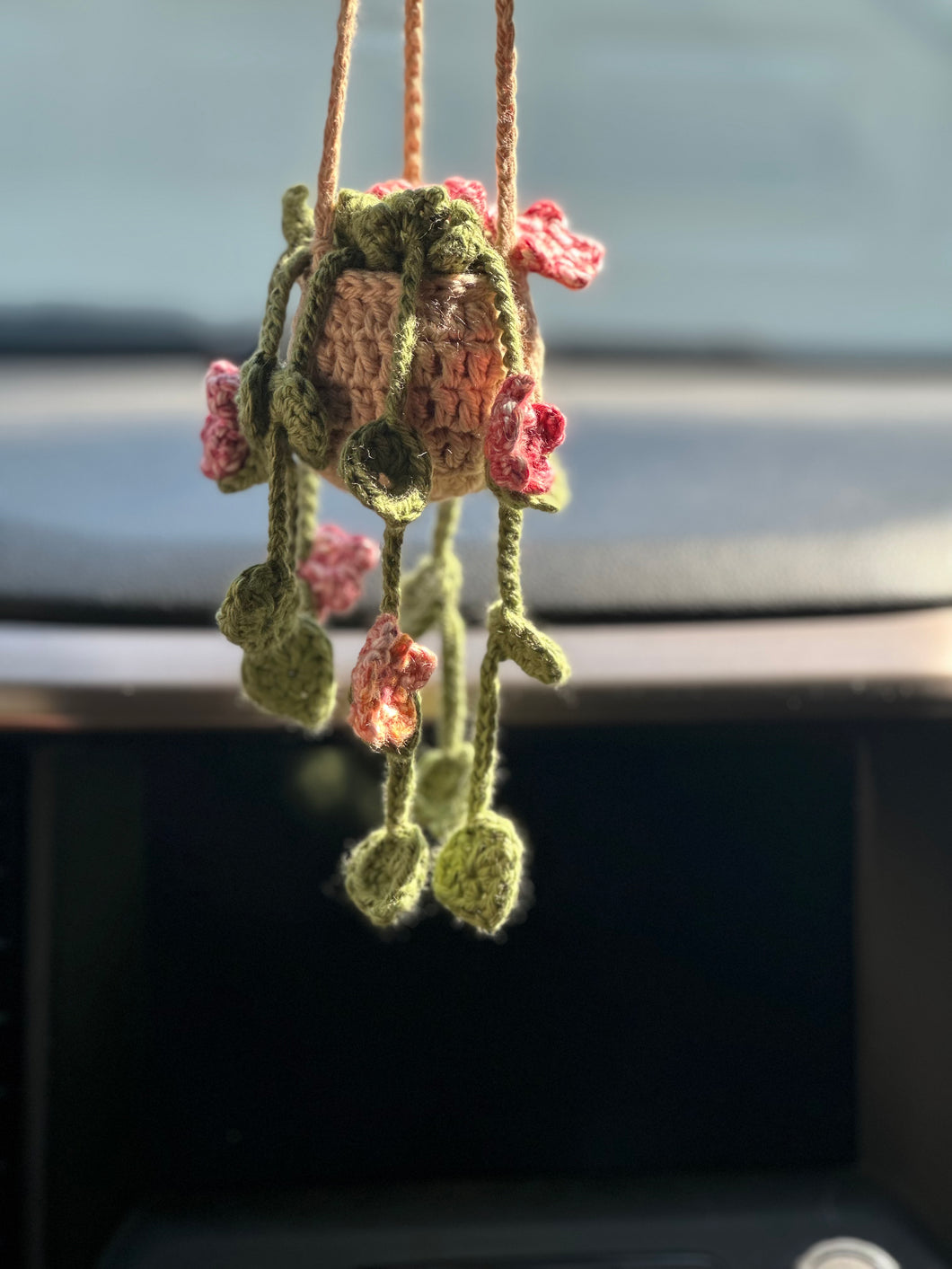 Floral hanging plant